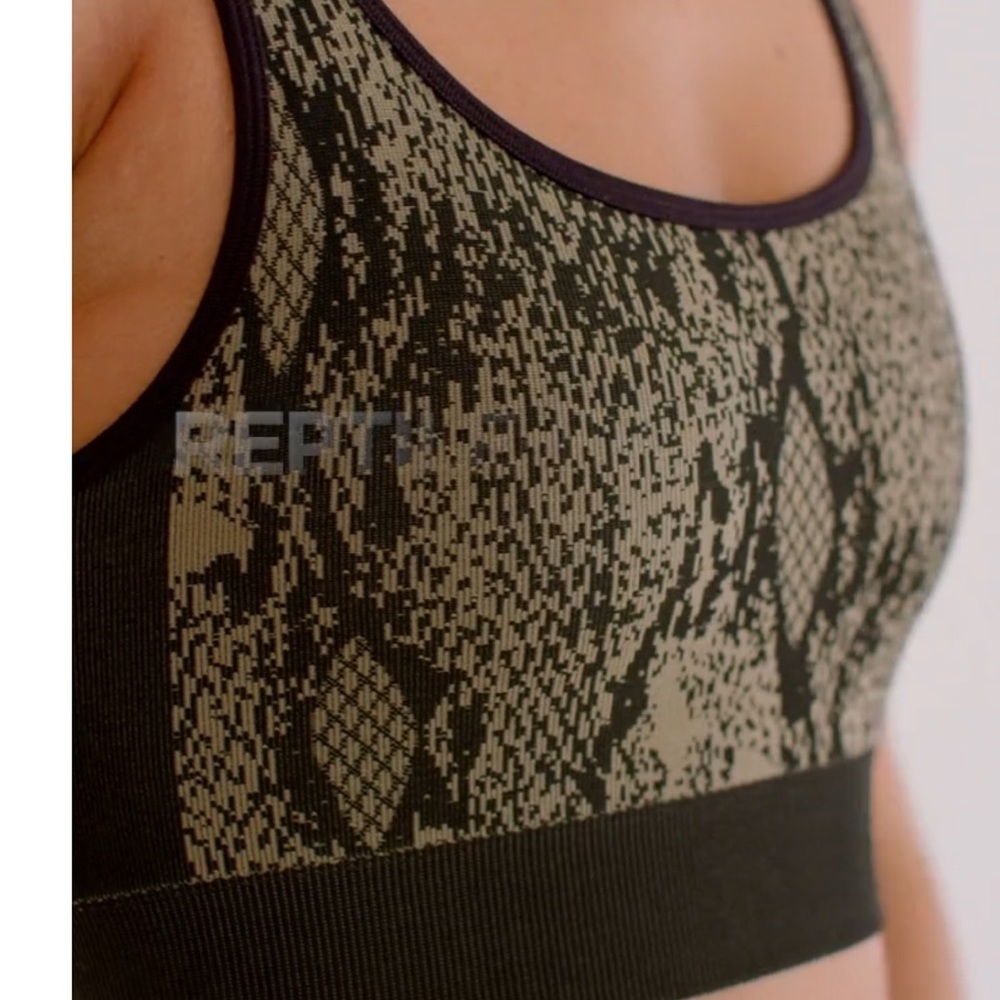 FABLETICS SETS - Picture 12 of 15